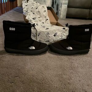 Men’s NorthFace Boots~Brand New Never Been Worn Blk/Grey Sz 12